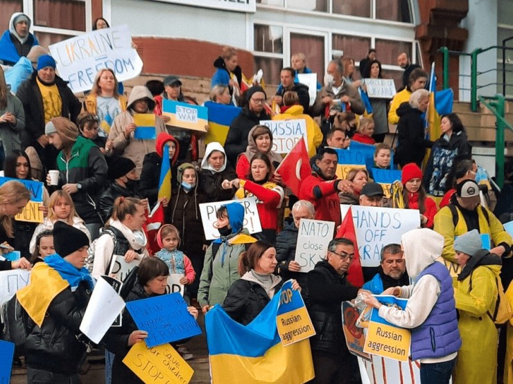 Stand With Ukraine
